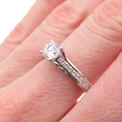 925 Sterling Silver Round-Cut C Z Engagement Ring Size 6.5