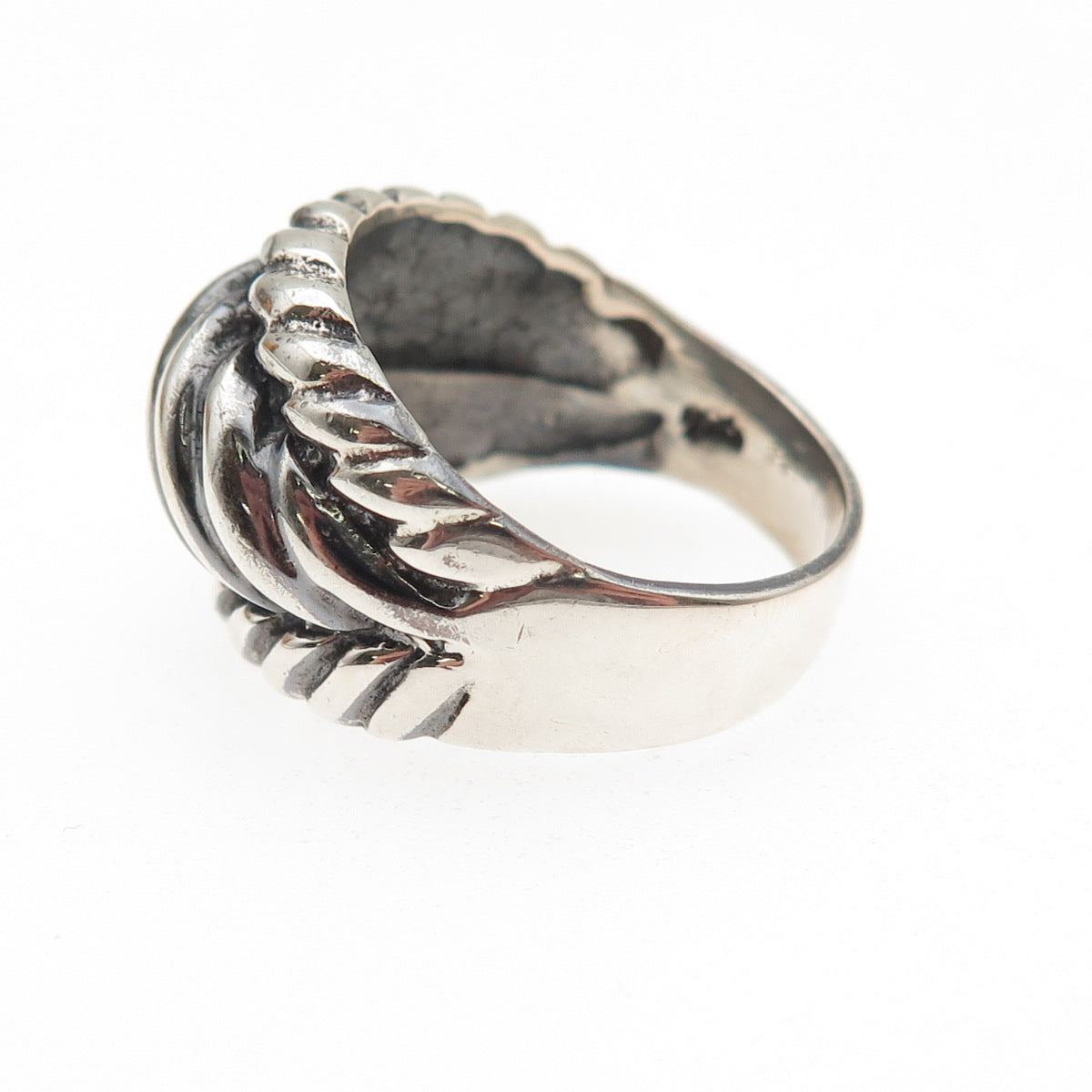 925 Sterling Silver Vintage Modernist Ribbed Oxidized Ring Size 7.25