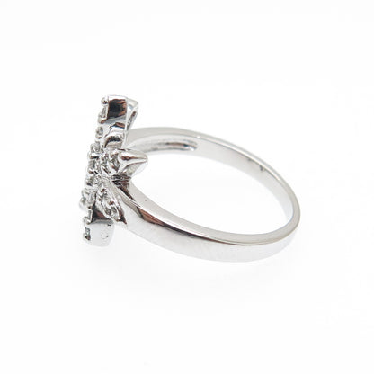 925 Sterling Silver Round-Cut C Z Flower Ring Size 7