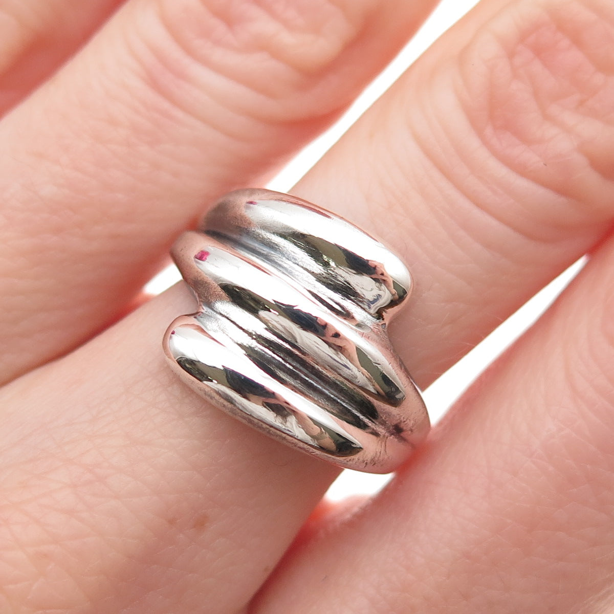 925 Sterling Silver Vintage Modernist Oxidized Ring Size 7.25