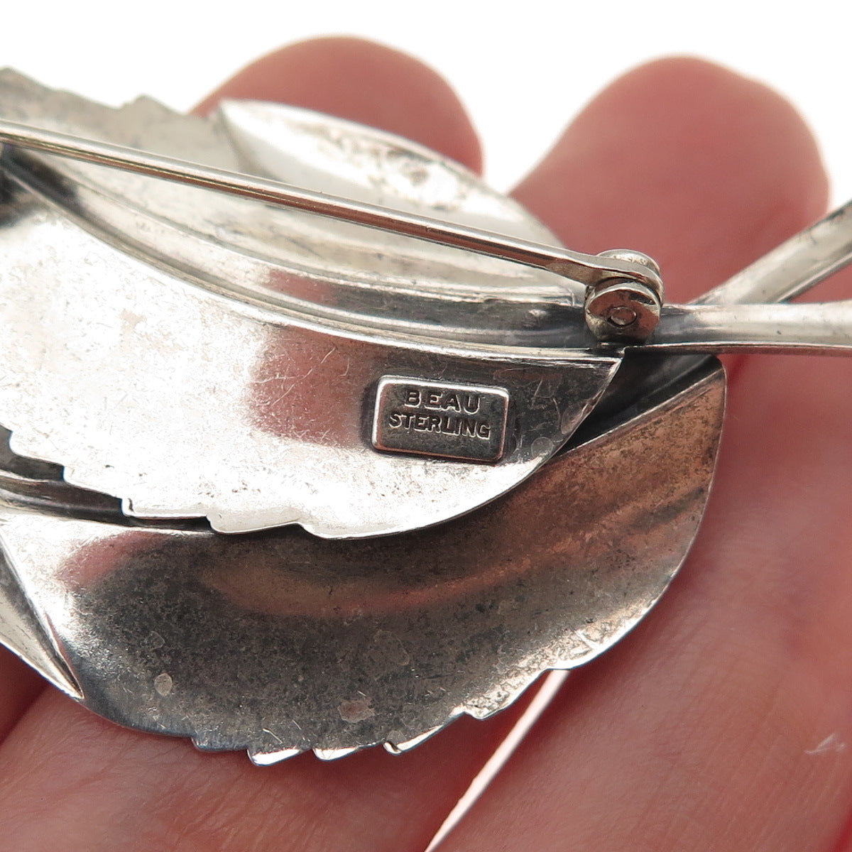 Beau 925 Sterling Silver Vintage Floral Leaf Oxidized Pin Brooch
