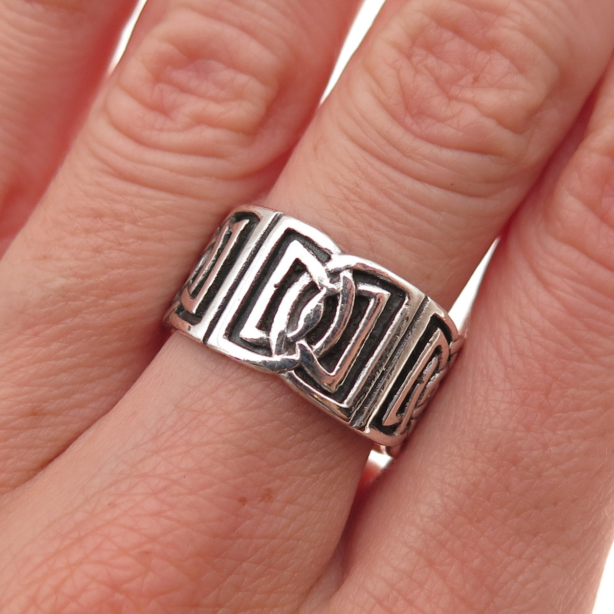 Peter Stone 925 Sterling Silver Vintage Celtic Knot Oxidized Ring Size 7.75