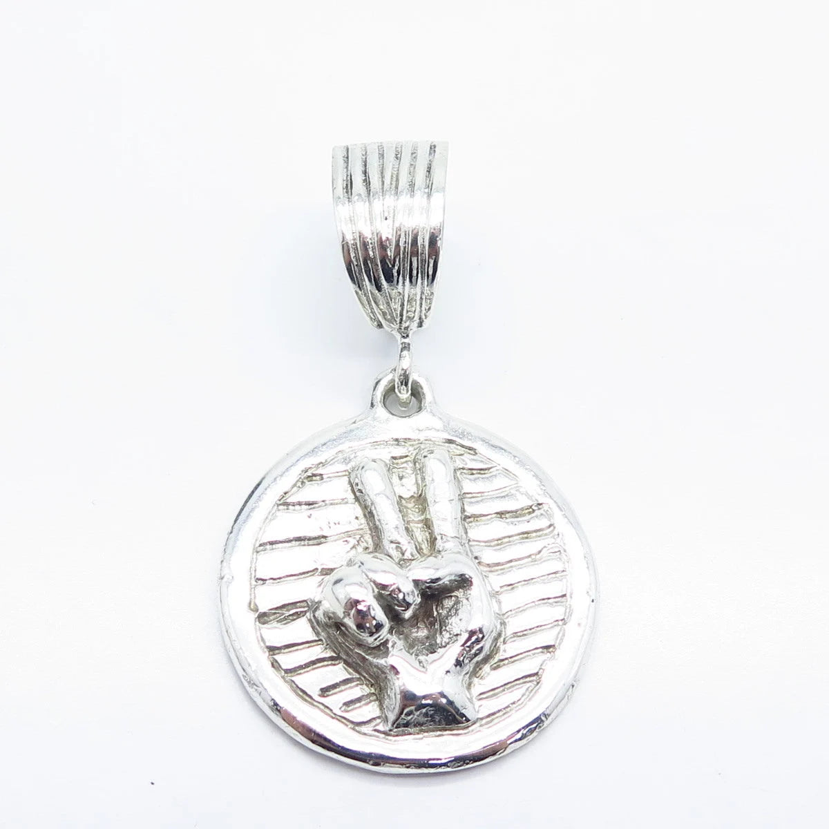 925 Sterling Silver Vintage Hand Peace Sign Pendant