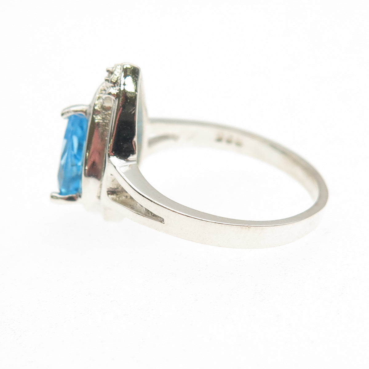 925 Sterling Silver Vintage Real Diamond Accent & Swiss Blue Topaz Ring Size 8
