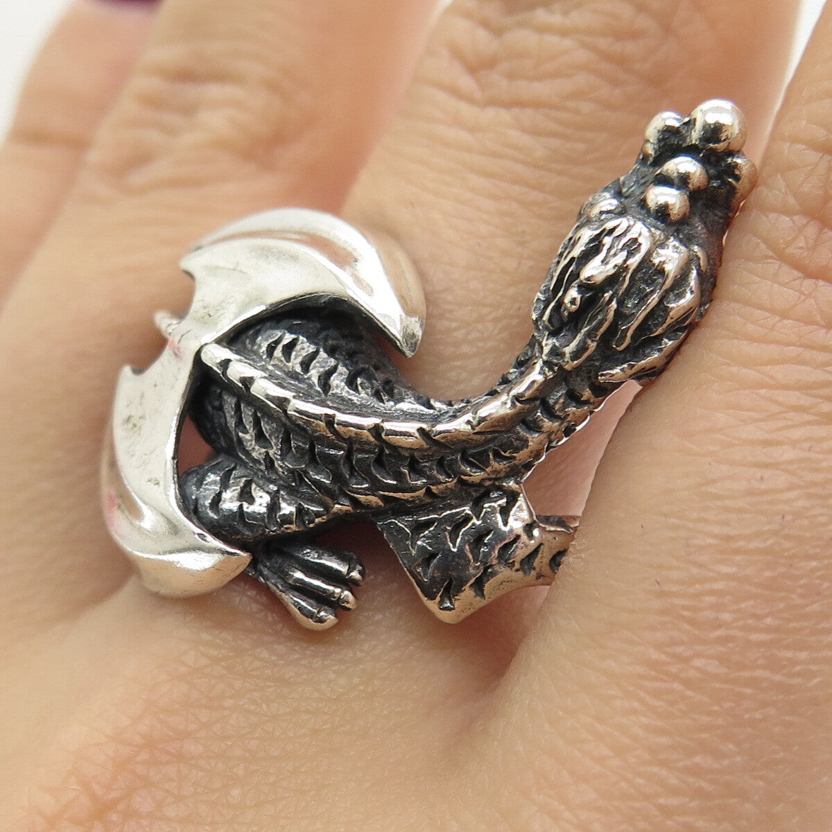 925 Sterling Silver Vintage Dragon Oxidized Ring Size 11.25