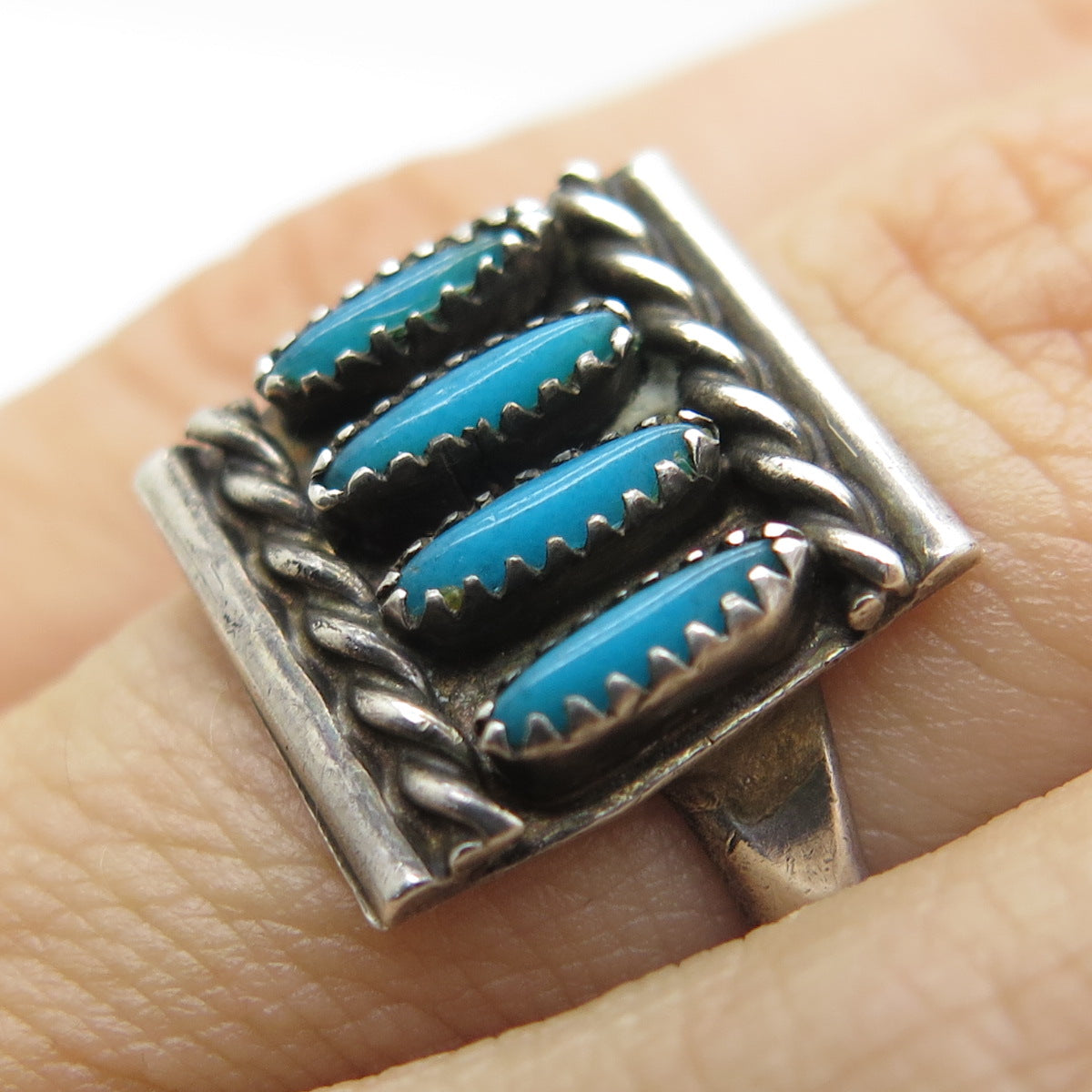 Old Pawn 925 Sterling Silver Vintage Bisbee Turquoise Needlepoint Ring Size 6.5