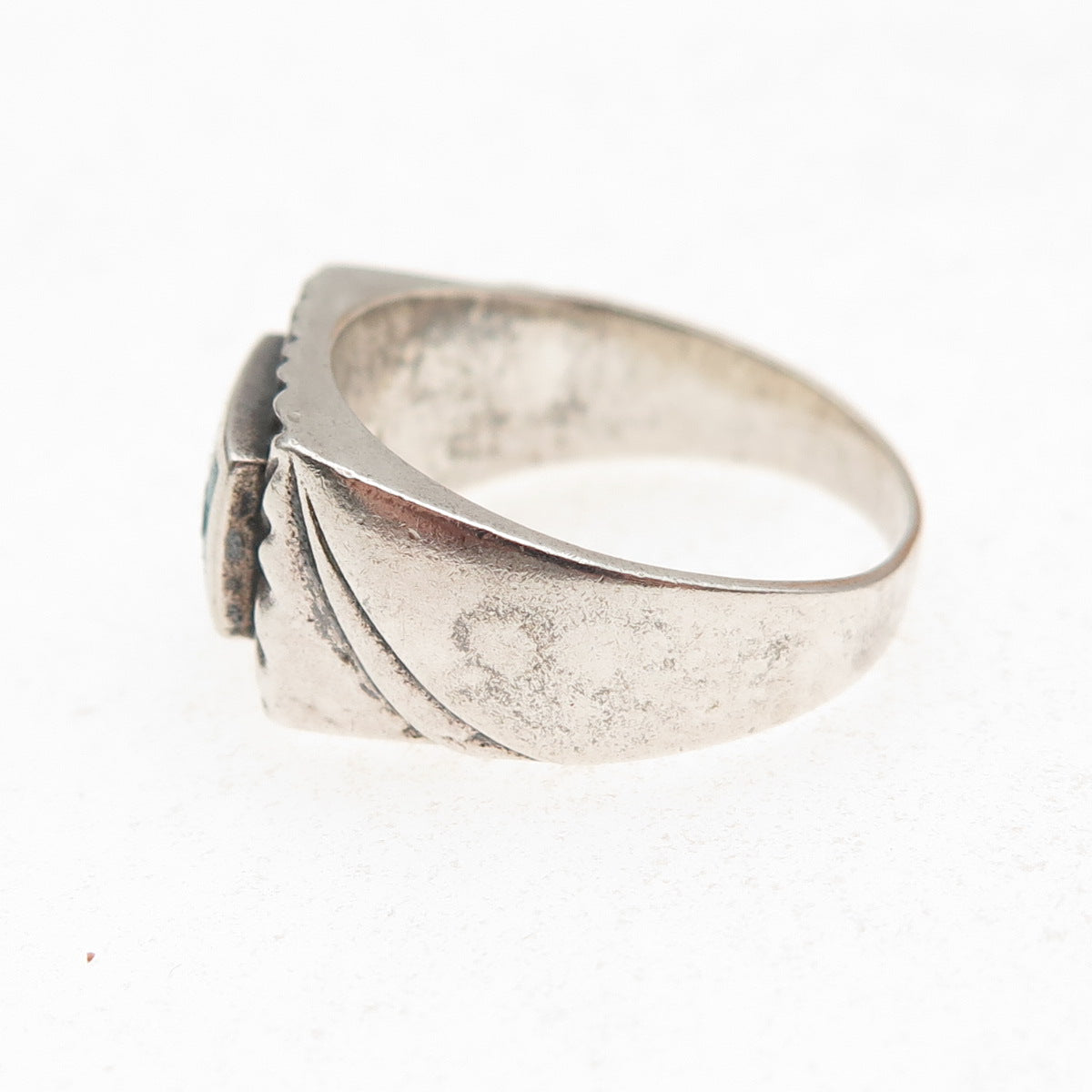 925 Sterling Silver Vintage Southwestern Turquoise Tribal Ring Size 8.5