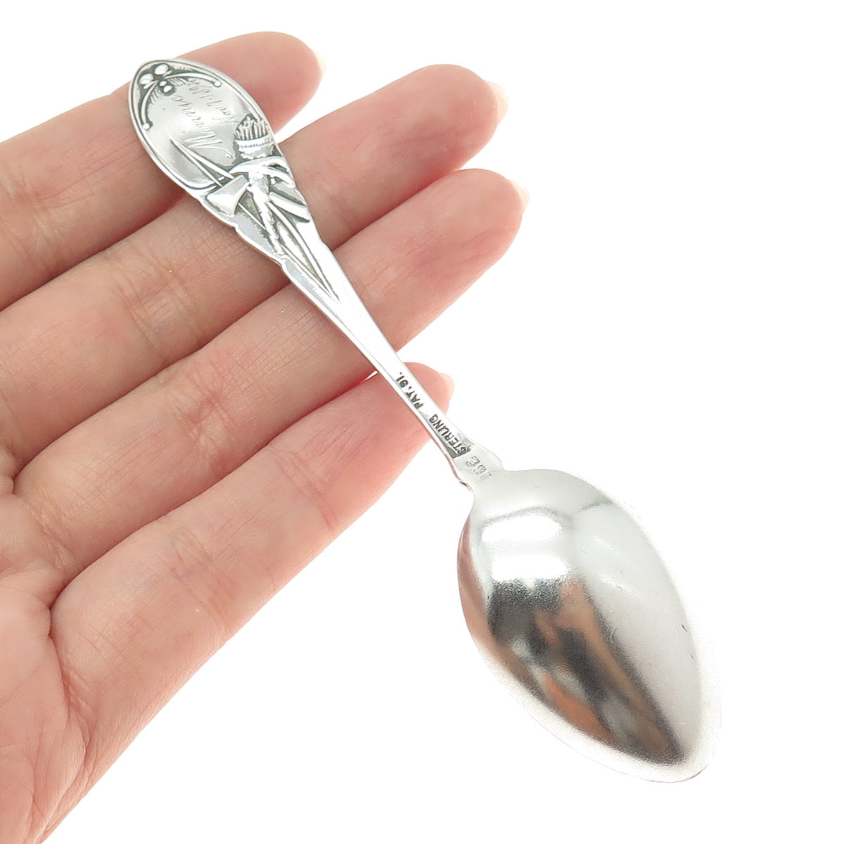 HOWARD Sterling Silver Antique 1891 Indian Chief States & Cities Coffee Spoon