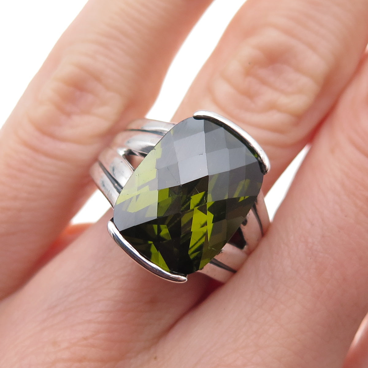 925 Sterling Silver Cushion-Cut Green C Z Modernist Oxidized Ring Size 6