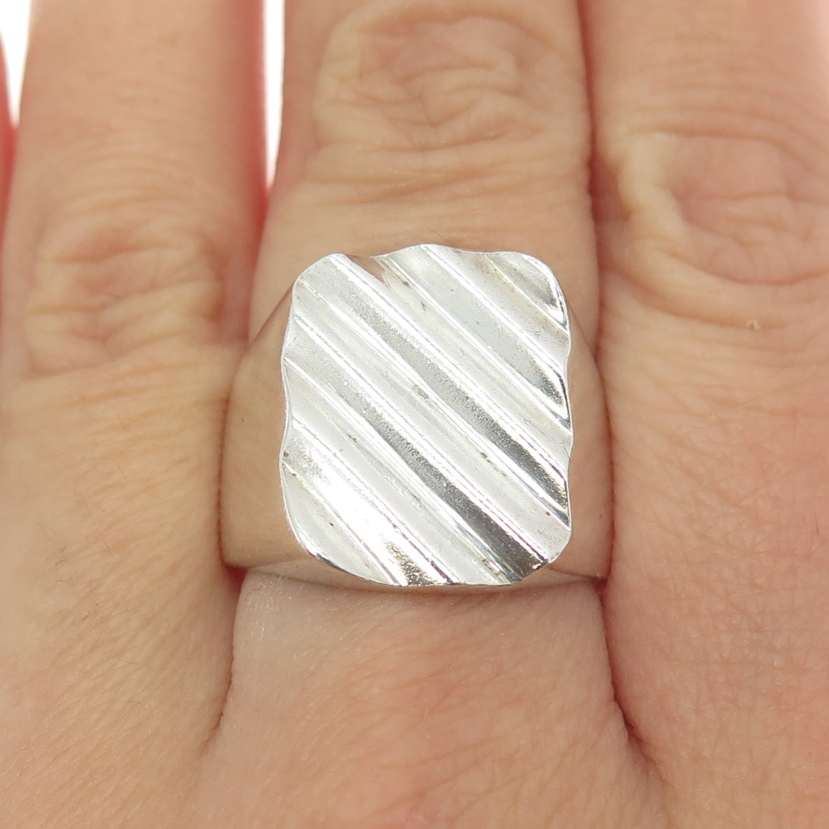 925 Sterling Silver Vintage Mexico Modernist Ribbed Ring Size 8.5