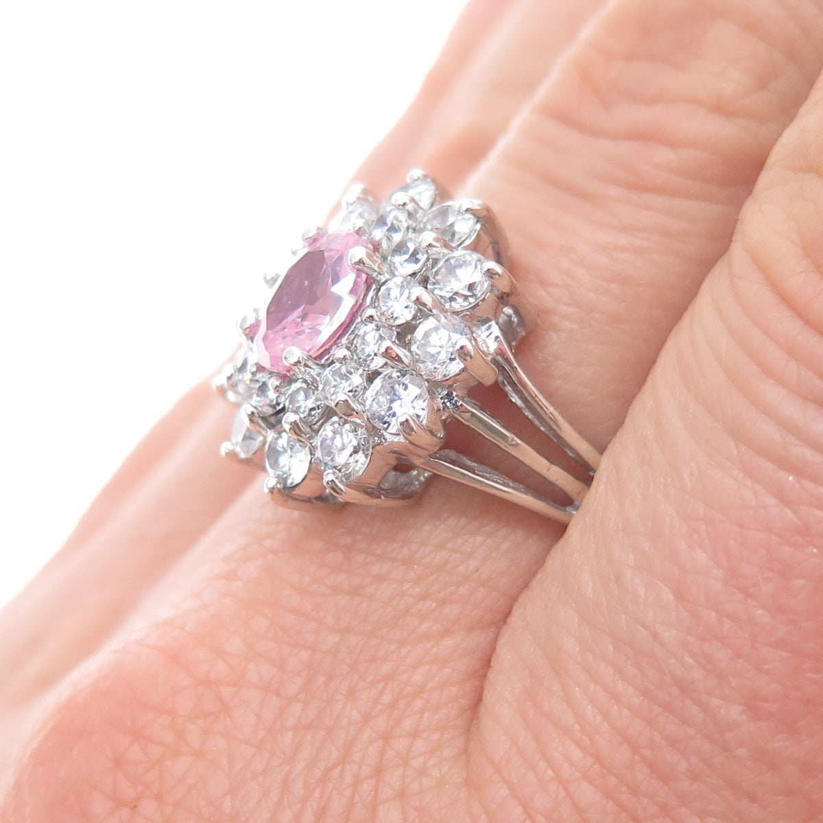 925 Sterling Silver Oval-Cut Pink & Round-Cut White C Z Ring Size 7