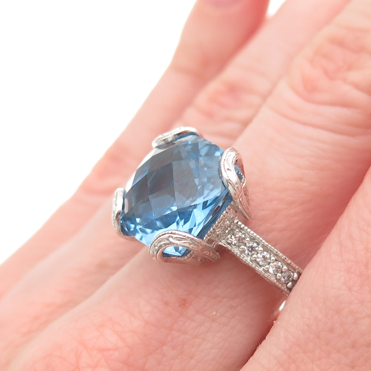 TACORI 925 Sterling Silver Real Swiss Blue Topaz & C Z Ring Size 9