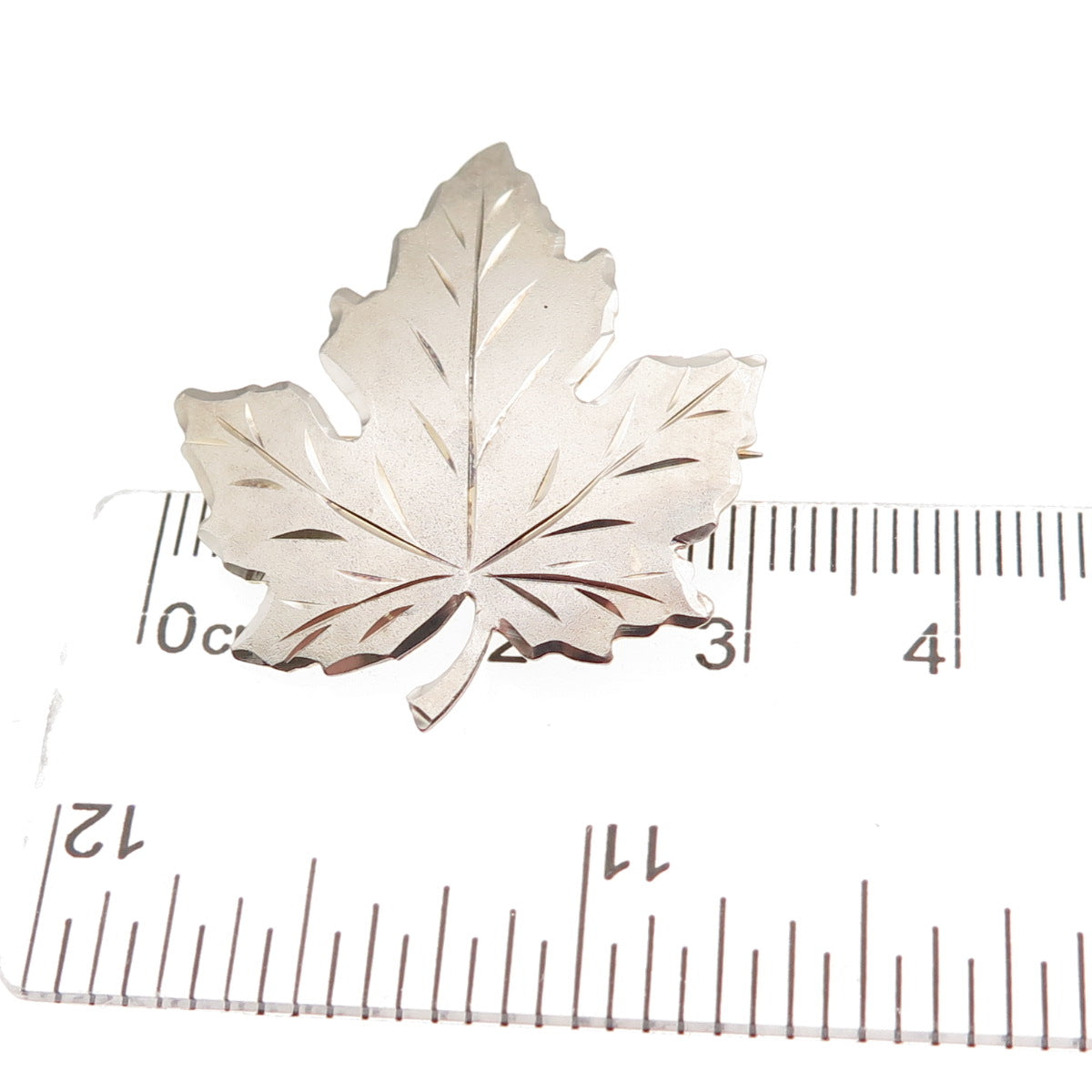 925 Sterling Silver 2-Tone Vintage Maple Leaf Pin Brooch
