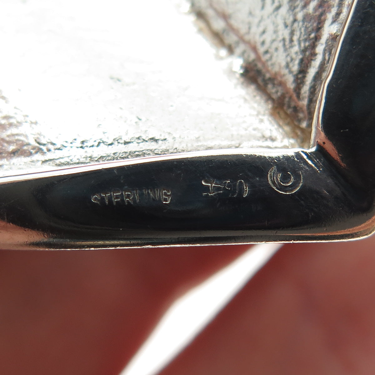 925 Sterling Silver Vintage Real White & Black Onyx Gem Bow Dangle Heart Brooch