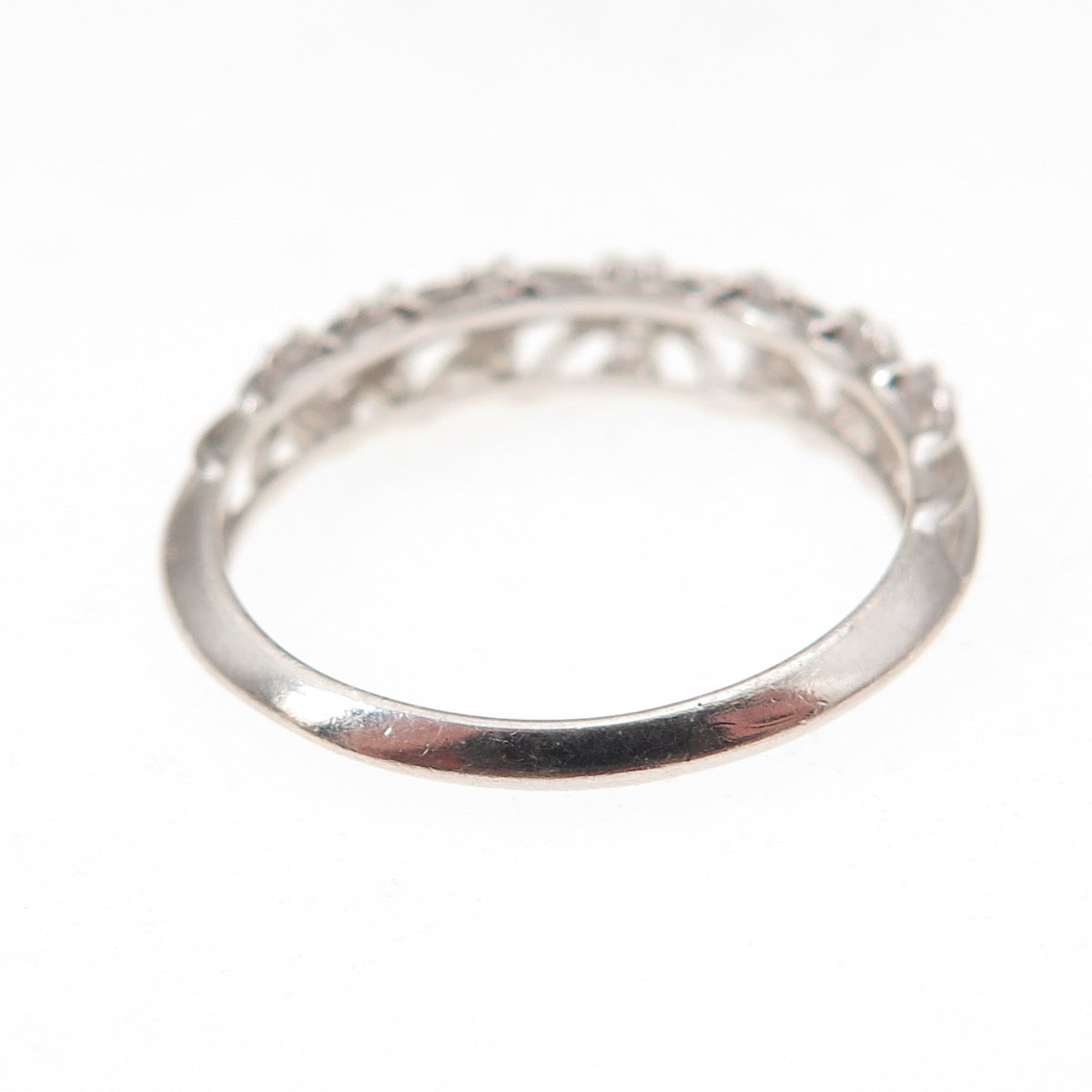 Jeulia 925 Sterling Silver Round-Cut C Z Ring Size 8