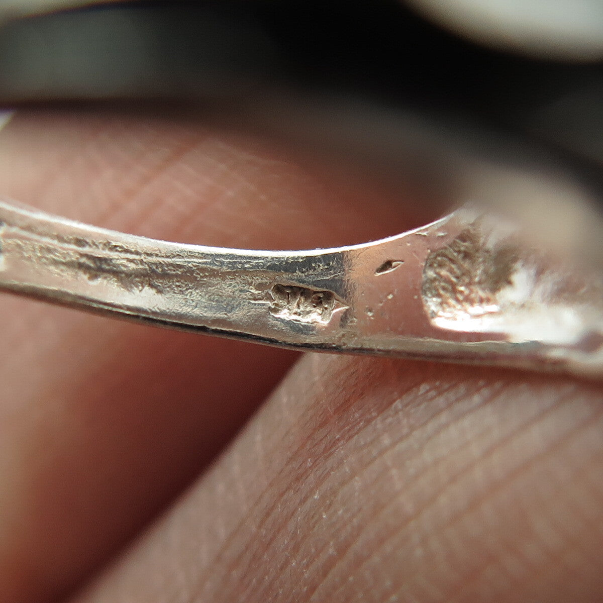 925 Sterling Silver Vintage Diamond-Cut Overlap Ring Size 5.75