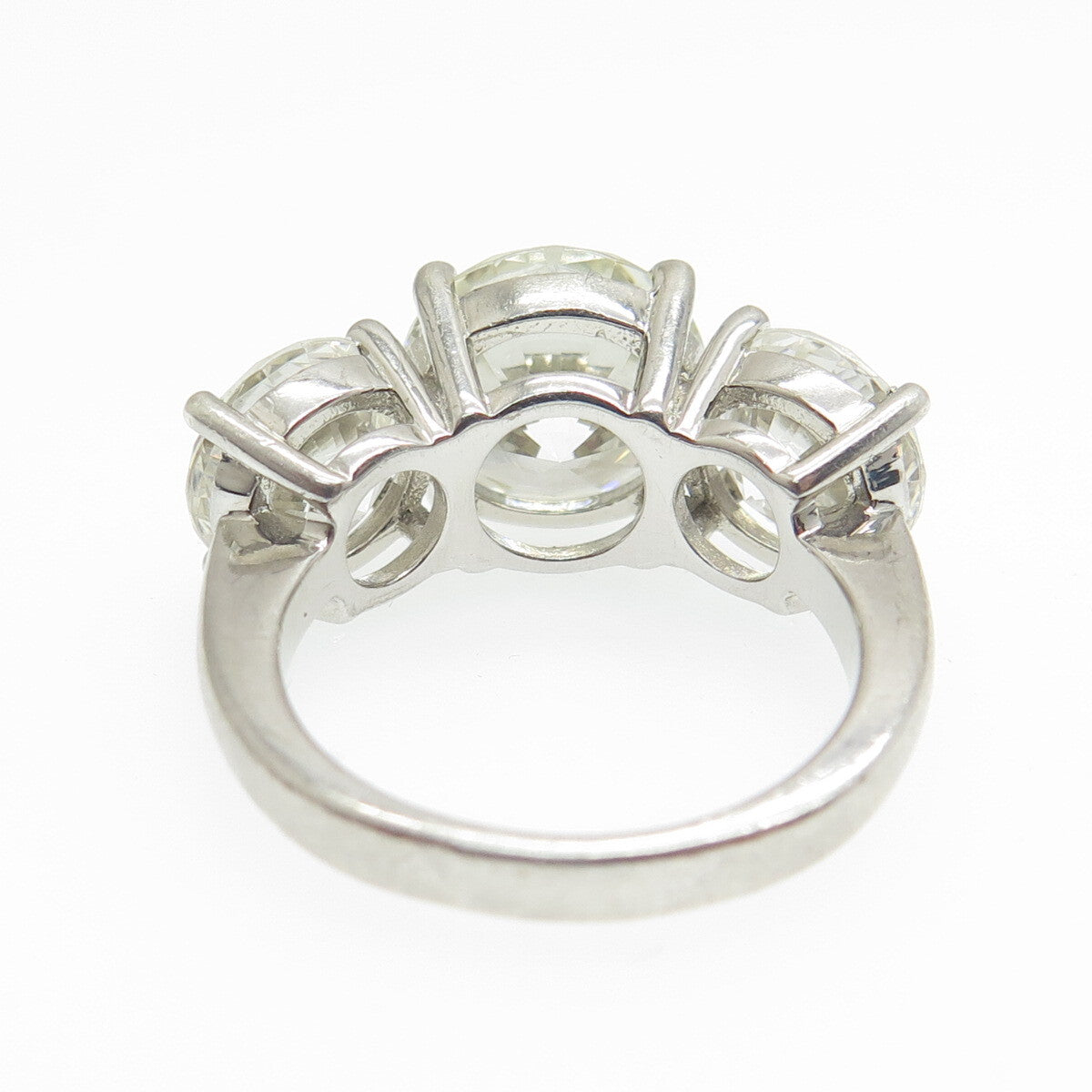 925 Sterling Silver Round-Cut C Z Engagement Ring Size 5