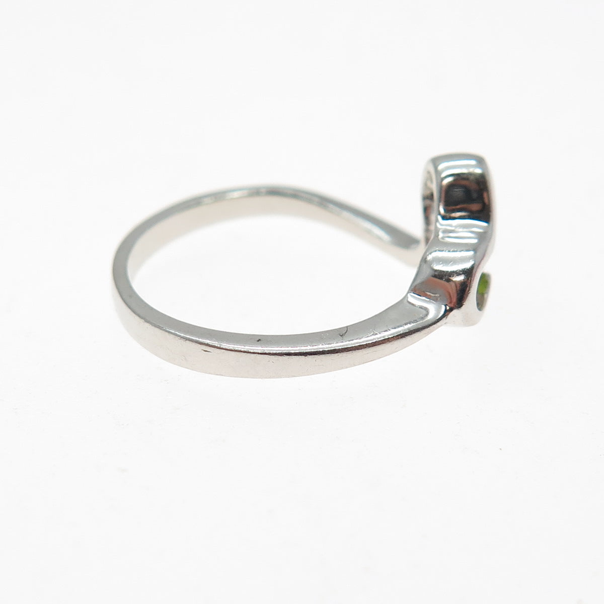 925 Sterling Silver Real Round-Cut Peridot Modernist Heart Ring Size 7