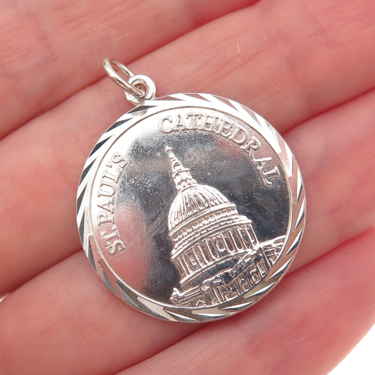 925 Sterling Silver Vintage St. Paul's Cathedral Charm Pendant