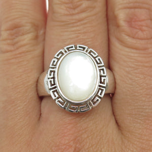 925 Sterling Silver Vintage Real Mother-of-Pearl Greek Maze Ring Size 9.25