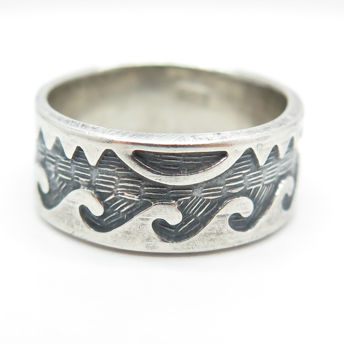 925 Sterling Silver Vintage Wavy All Around Band Ring Size 7.5