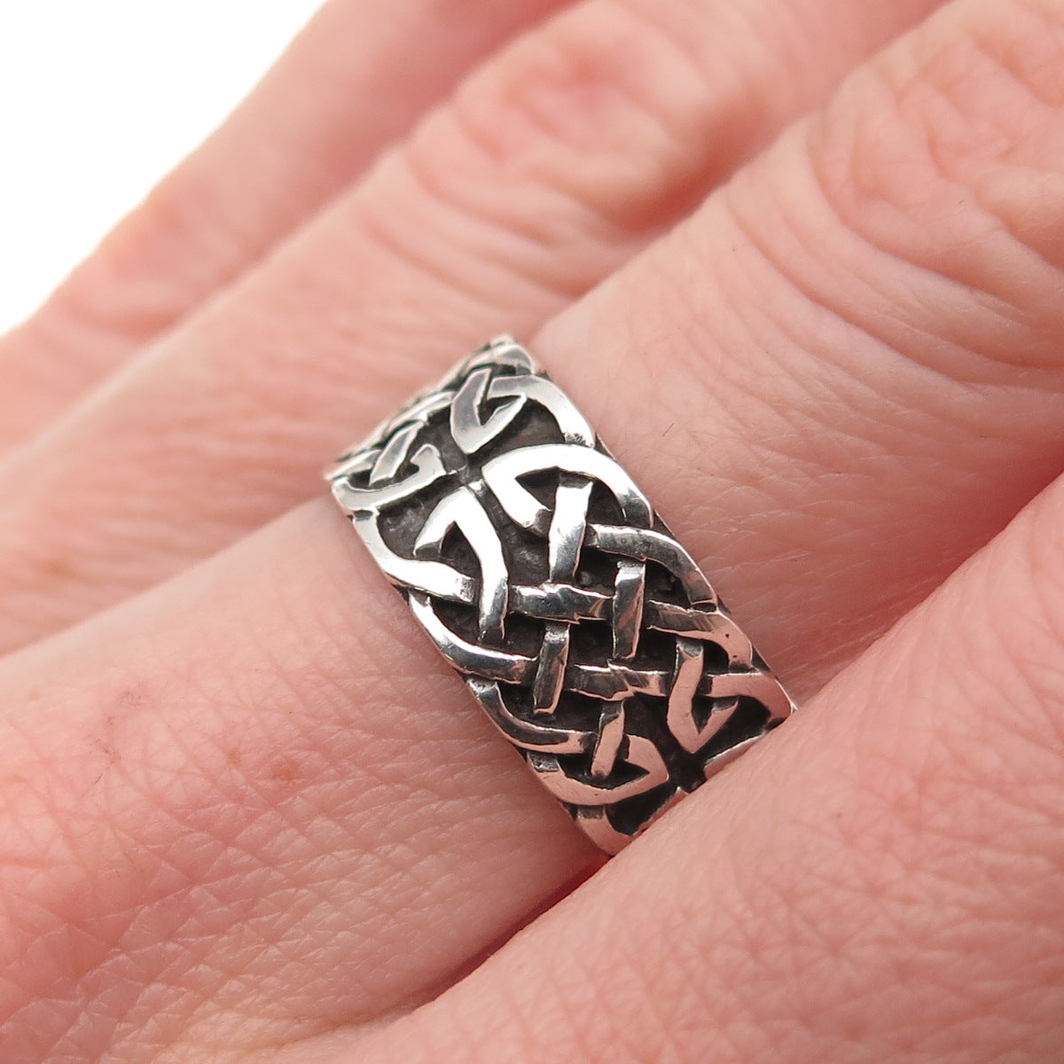 925 Sterling Silver Vintage Celtic Oxidized Band Ring Size 6.75