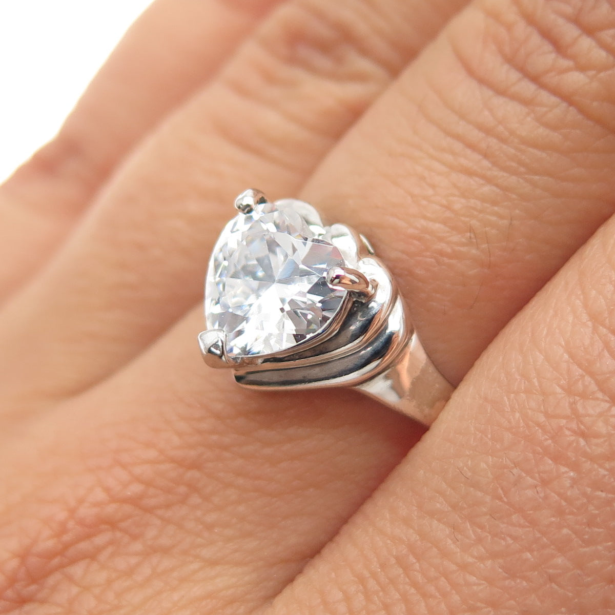 925 Sterling Silver Vintage Heart-Cut C Z Promise Ring Size 7.25
