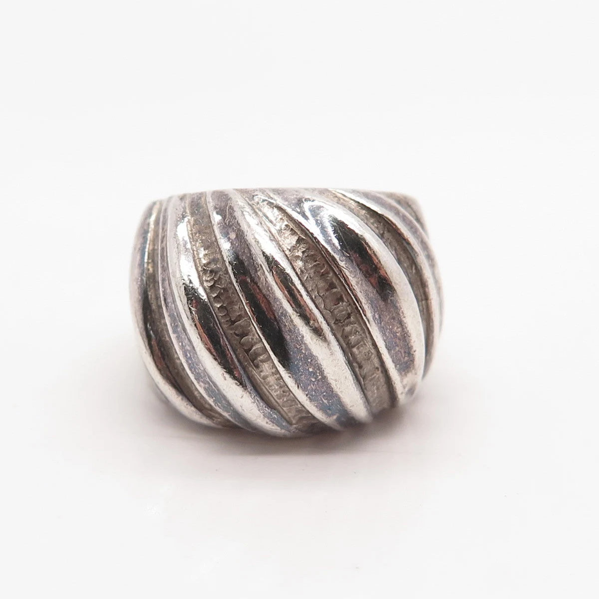 925 Sterling Silver Vintage Ribbed Domed Ring Size 7.75