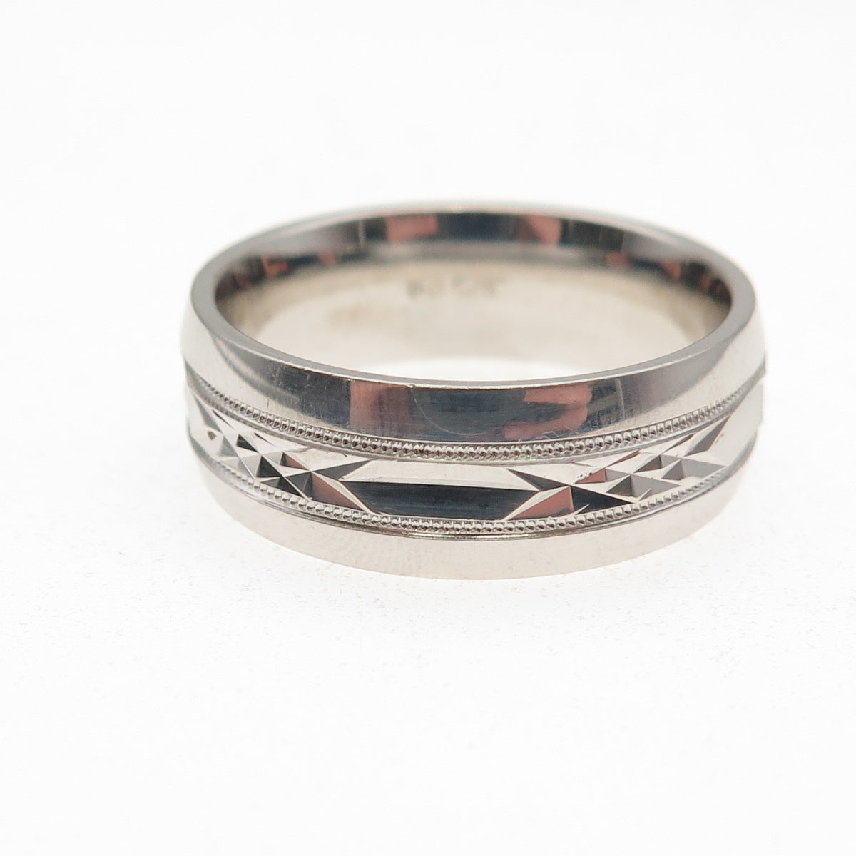 925 Sterling Silver Diamond-Cut Band Ring Size 11