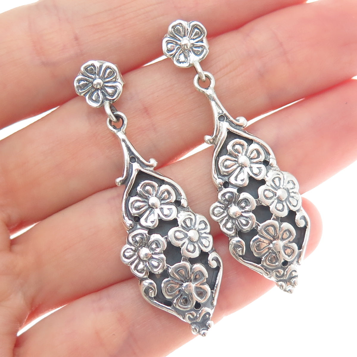 950 Silver Vintage Flower Dangle Earrings