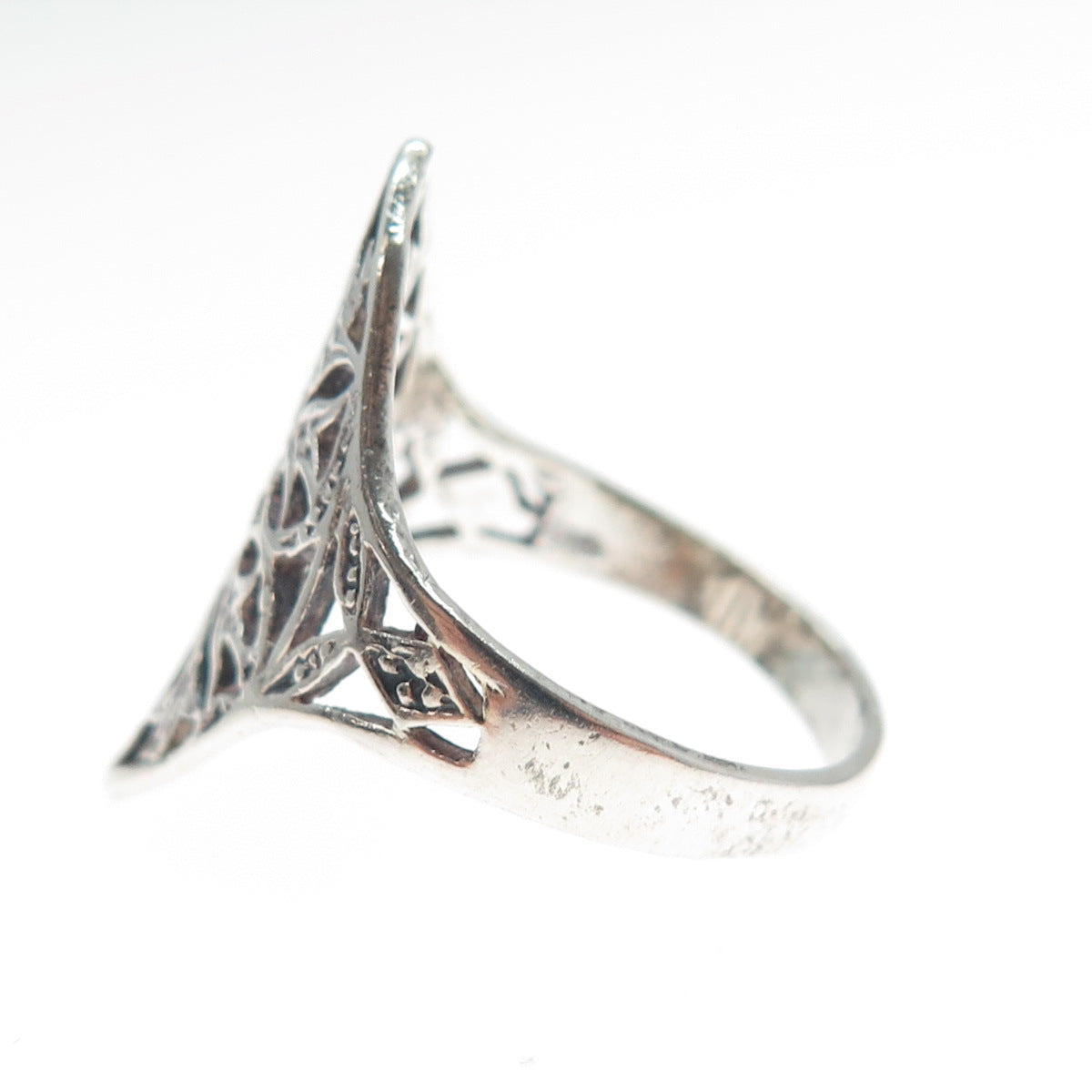 925 Sterling Silver Vintage Flower Oxidized Ring Size 8