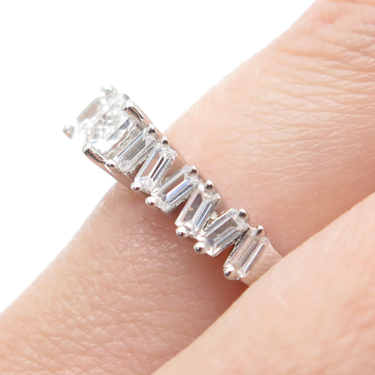 DSMK 925 Sterling Silver Real White Topaz Gem & C Z Half Eternity Ring Size 7.25