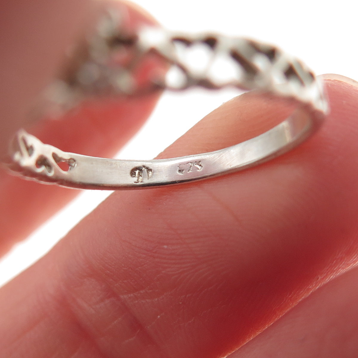 925 Sterling Silver Vintage Round-Cut C Z Heart Engagement Ring Size 7