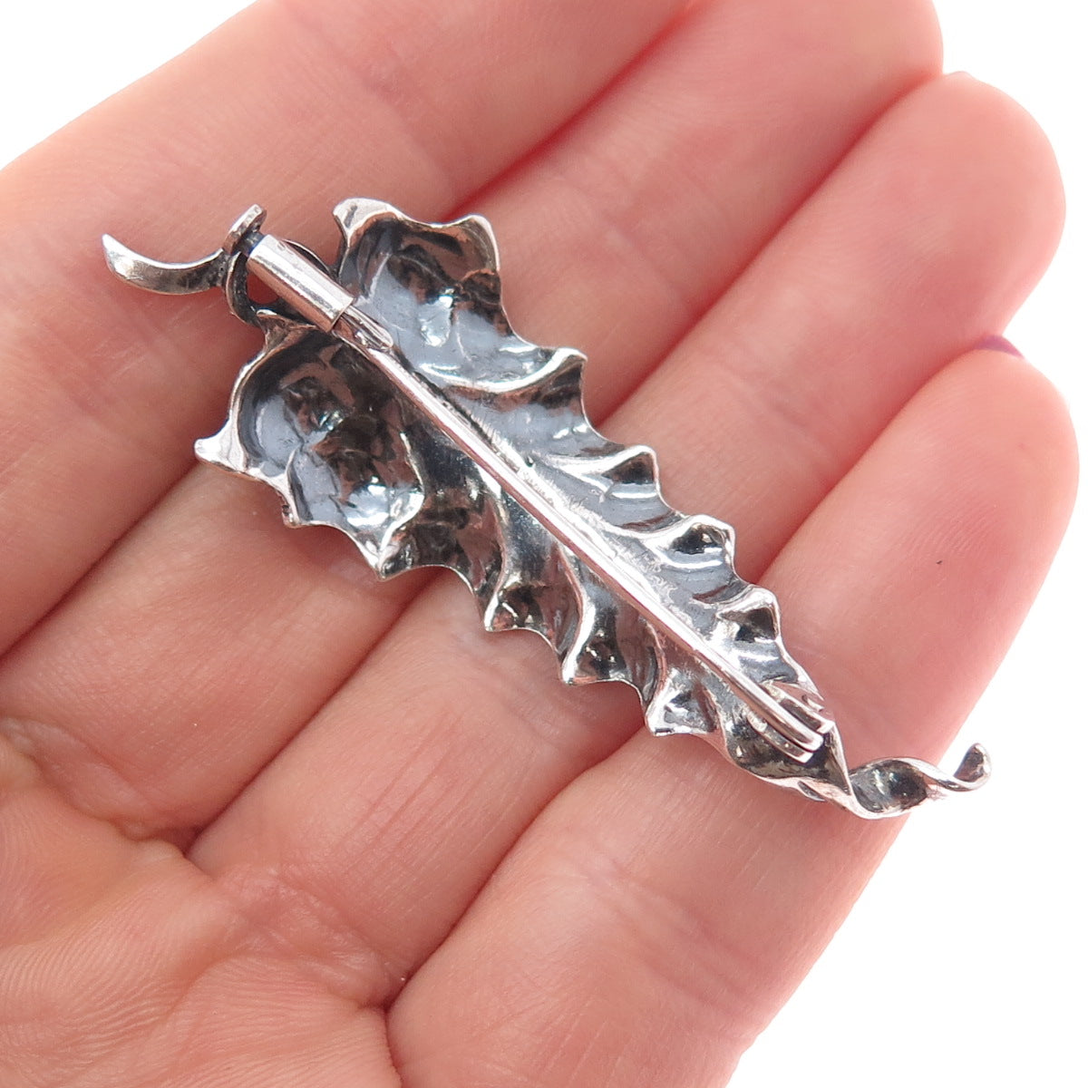 800 Silver Vintage Floral Leaf Oxidized Pin Brooch