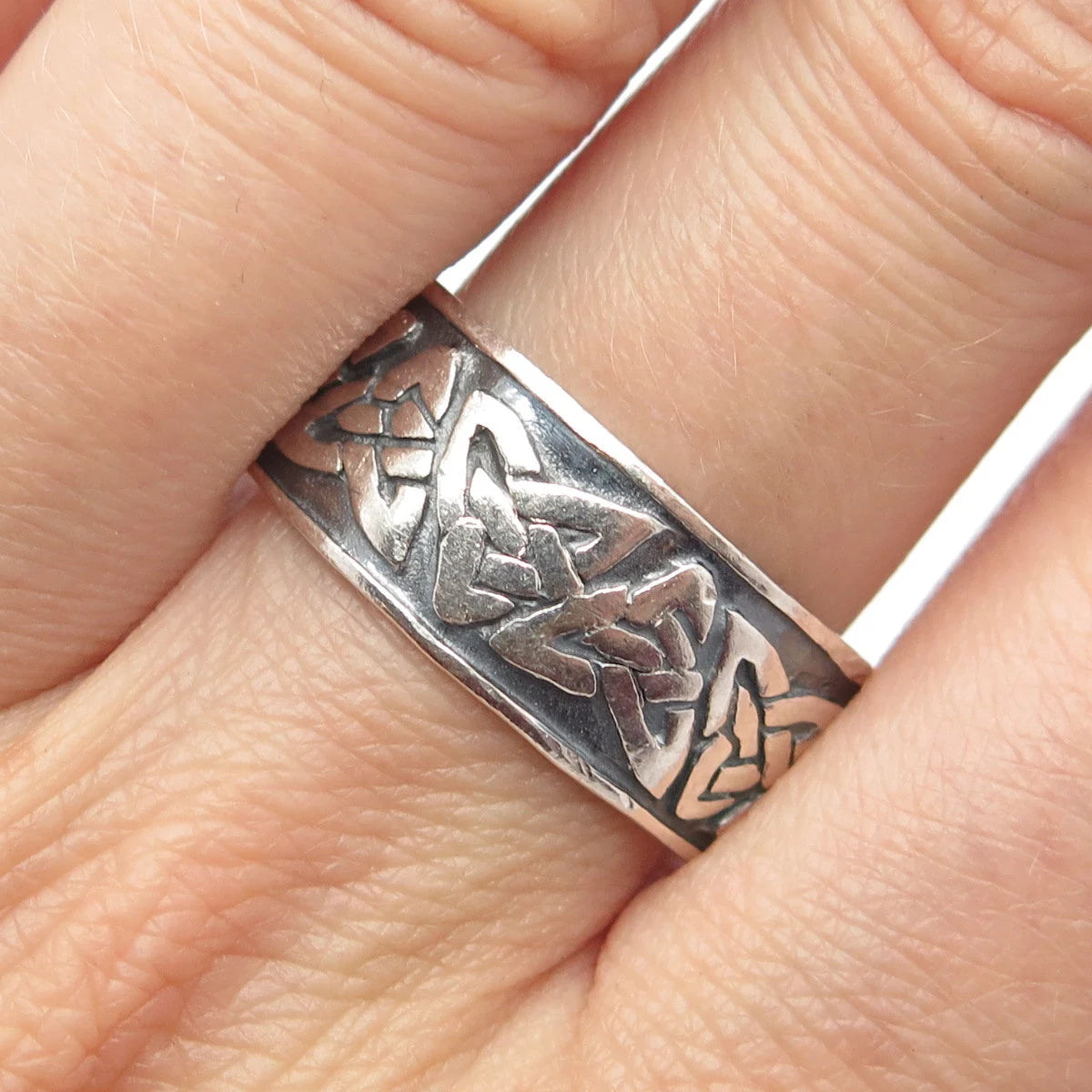 925 Sterling Silver Vintage Triquetra Celtic Band Ring Size 13.75
