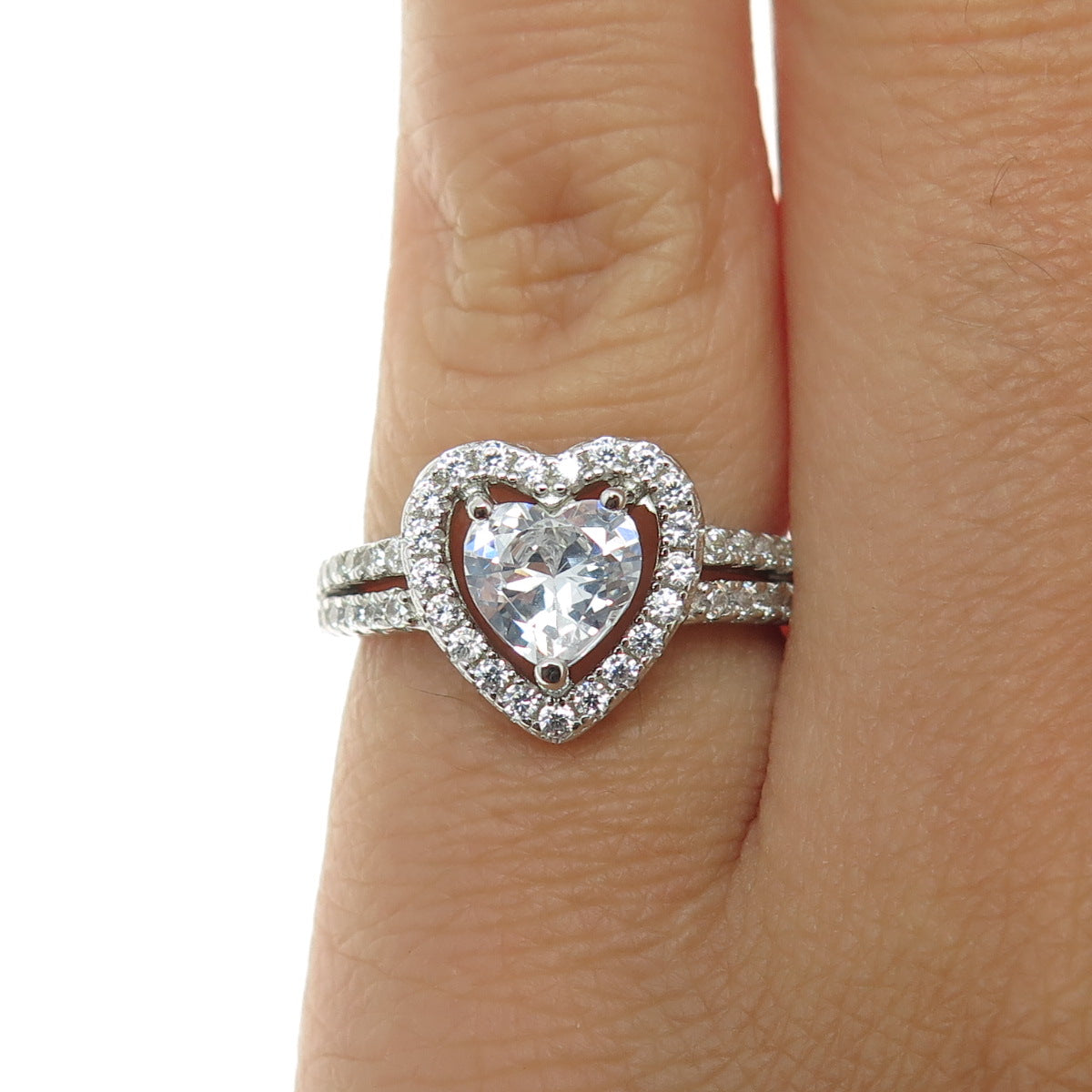 925 Sterling Silver Heart & Round-Cut C Z Promise Ring Size 5