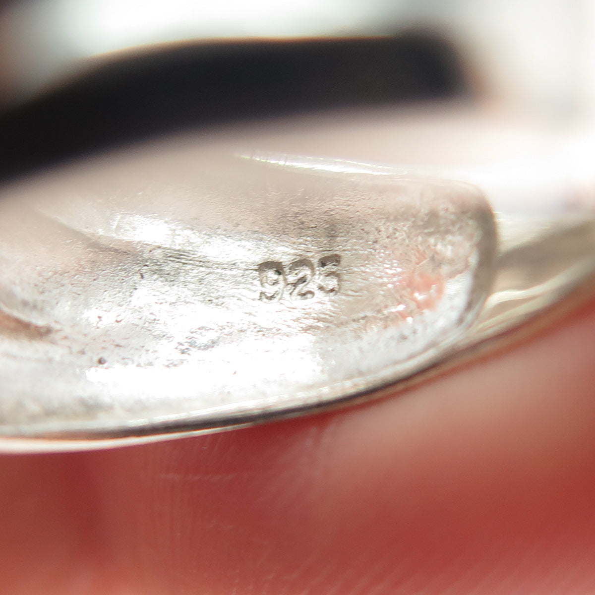 925 Sterling Silver Vintage Modernist Ribbed Bypass Ring Size 6