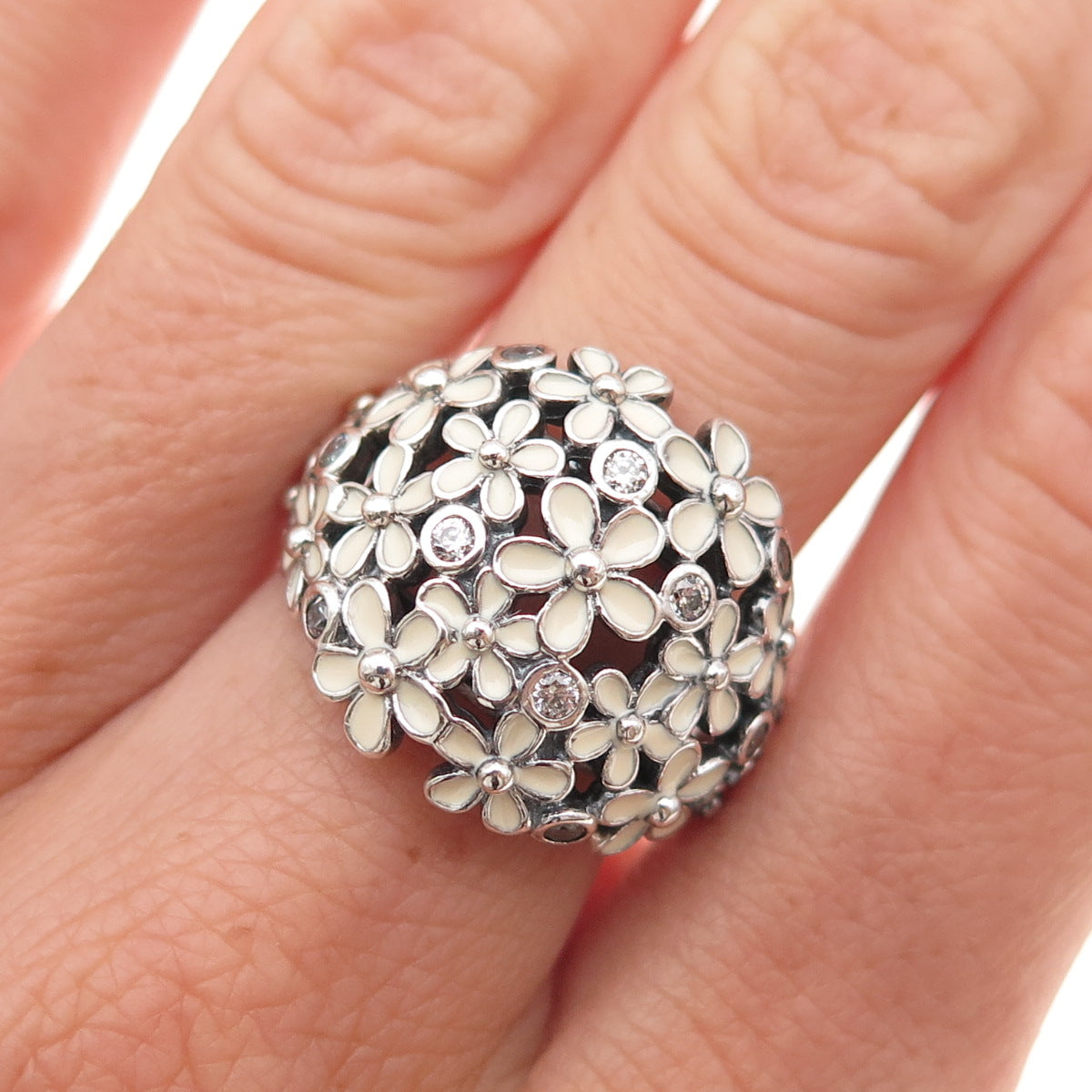 Pandora 925 Sterling Silver Enamel & C Z Darling Daisy Bouquet Ring Size 7