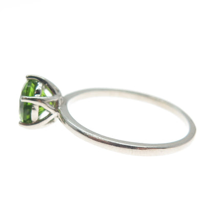 DAZZLERS 925 Sterling Silver Round-Cut Nano Peridot Ring Size 9