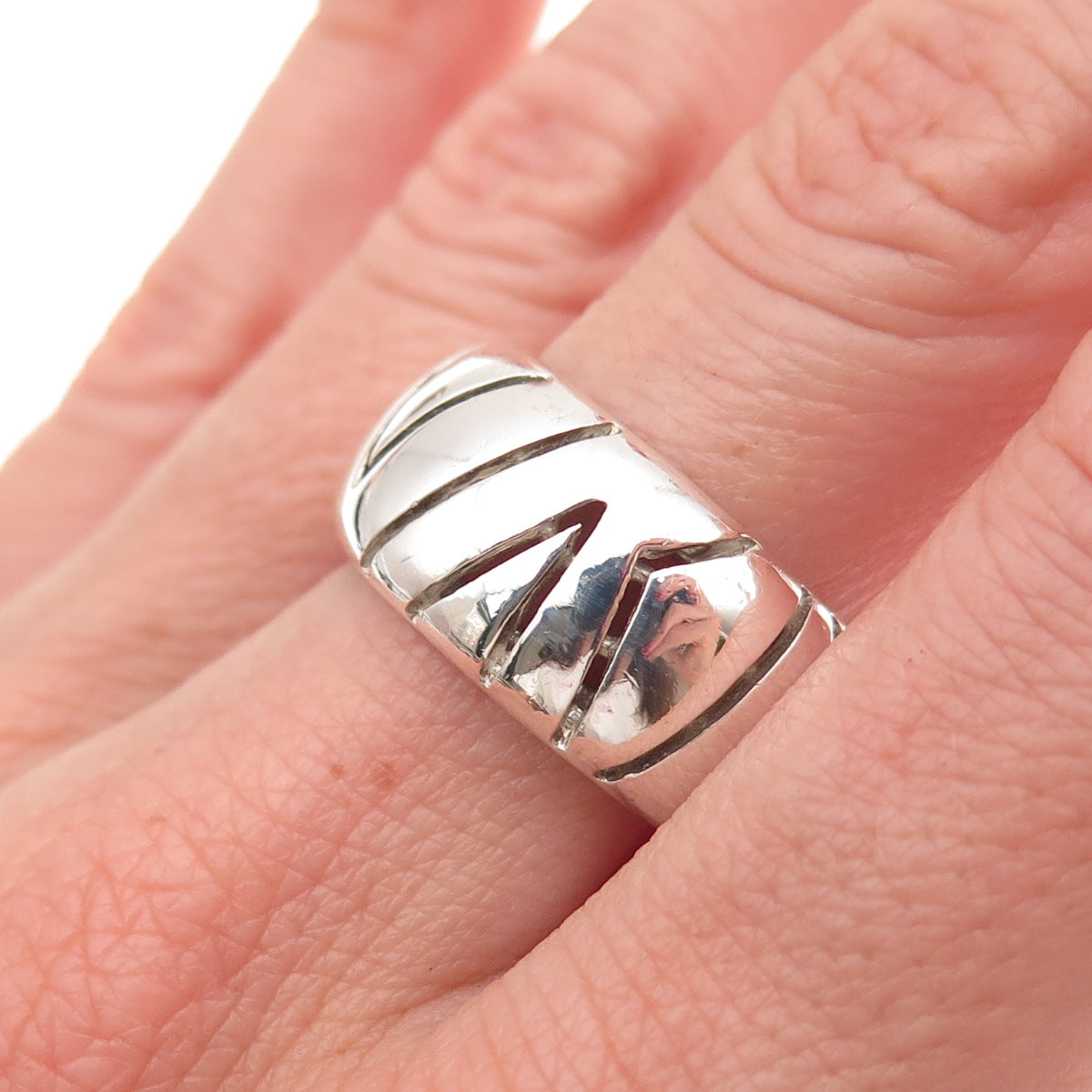 Bachrach 925 Sterling Silver Vintage Modernist V-Shape Ring Size 9