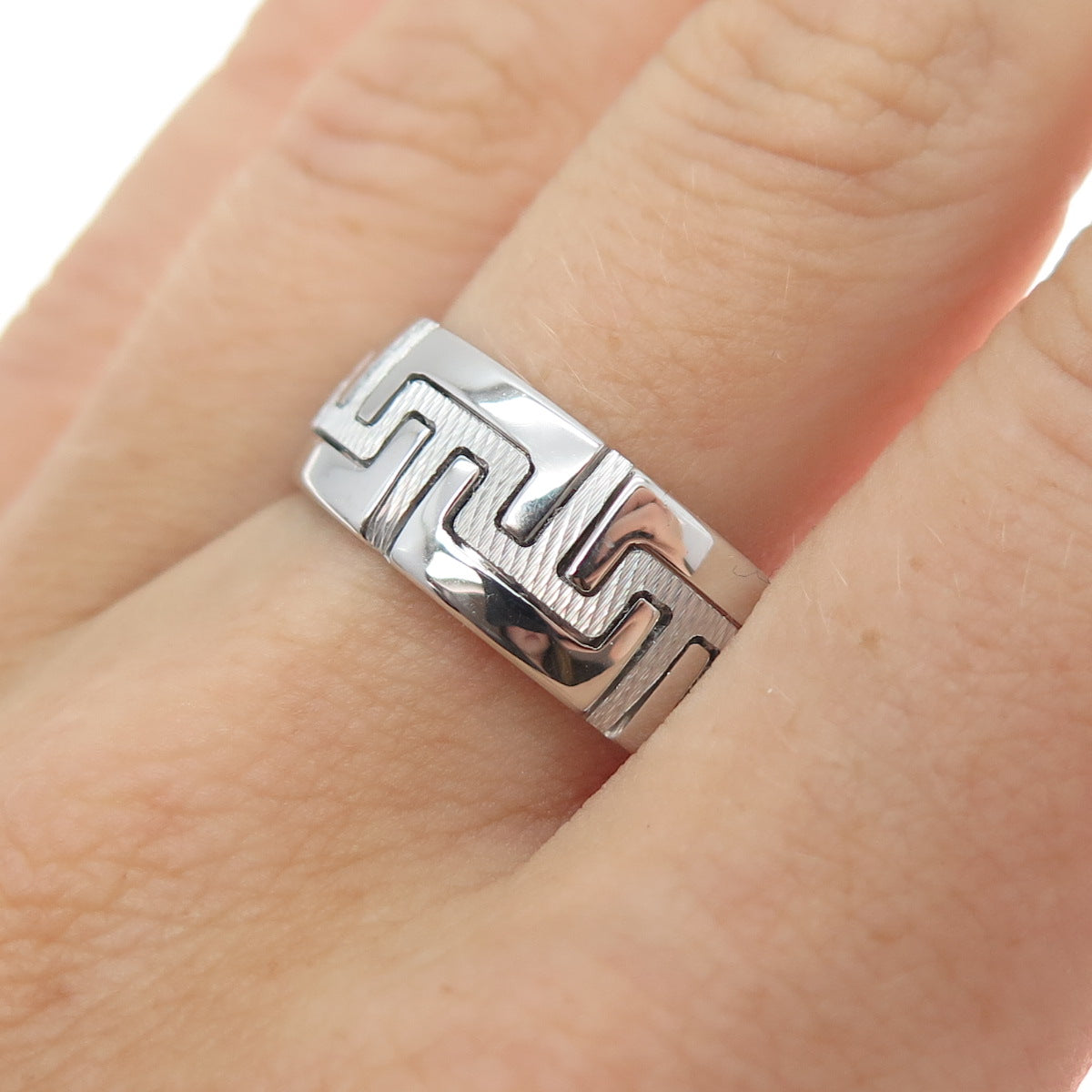 NEOS 925 Sterling Silver Textured Maze Band Ring Size 8