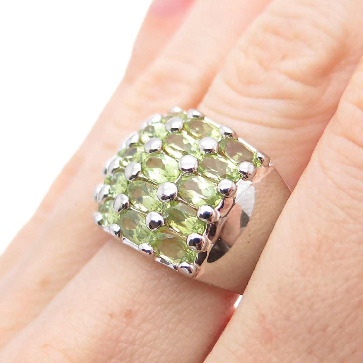 DBJ DEE BERKLE 925 Sterling Silver Vintage Real Oval-Cut Peridot Ring Size 7