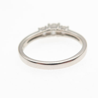 925 Sterling Silver Round-Cut C Z Engagement Ring Size 7