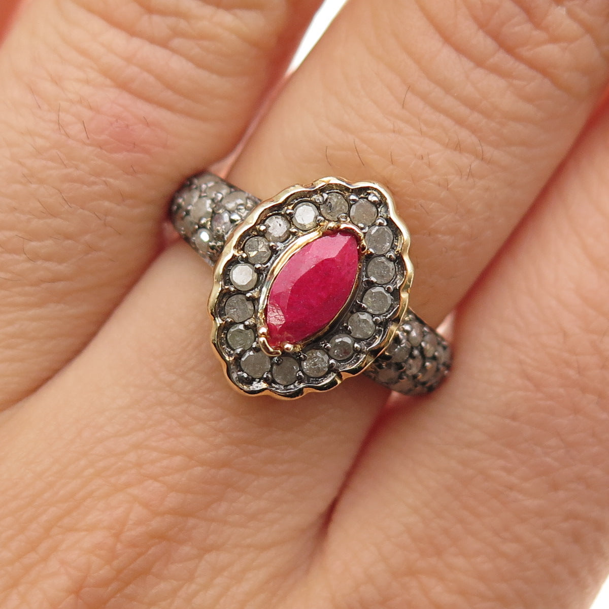 925 Sterling Silver Gold Plated Real Round-Cut Diamond & Ruby Ring Size 7.25