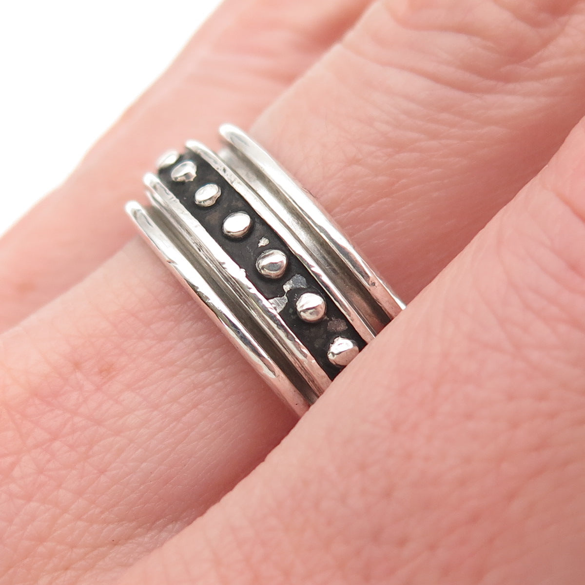 925 Sterling Silver Vintage Mexico Dotted Oxidized Rotating Band Ring Size 10.5