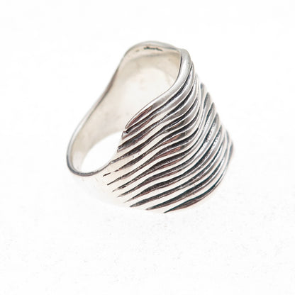 925 Sterling Silver Vintage Modernist Wavy Oxidized Ring Size 8.75