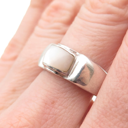 925 Sterling Silver Vintage Real MOP Modernist Oxidized Ring Size 7.25