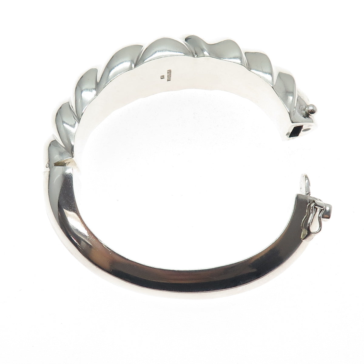 BAYANIHAN 925 Sterling Silver Vintage Modernist Puffy Bangle Bracelet 6.5"