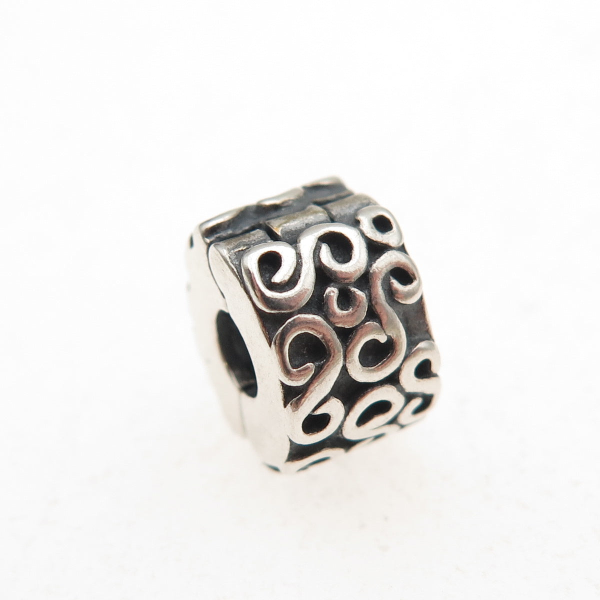 Pandora 925 Sterling Silver Serpentine Swirl Clip Charm