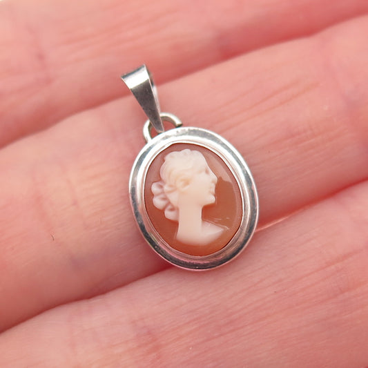 925 Sterling Silver Vintage Real MOP Carved Lady Cameo Oxidized Charm Pendant